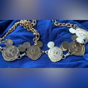 Honey Fashions Ltd. Disney gold metal Mickey Mouse belt